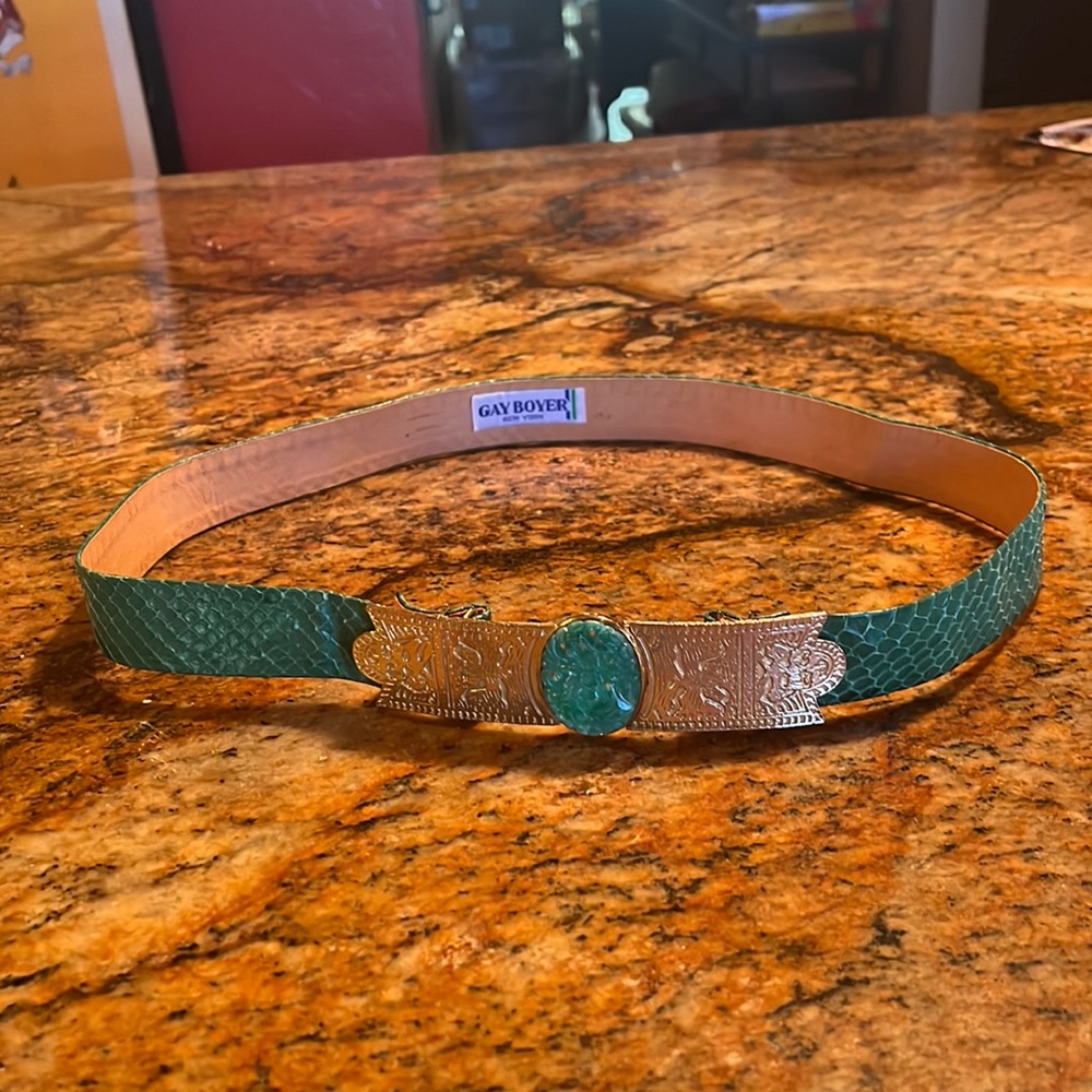 Beautiful,vintage designer,Gay Boyer belt. Green faux snake-gold/“jade” buckle.